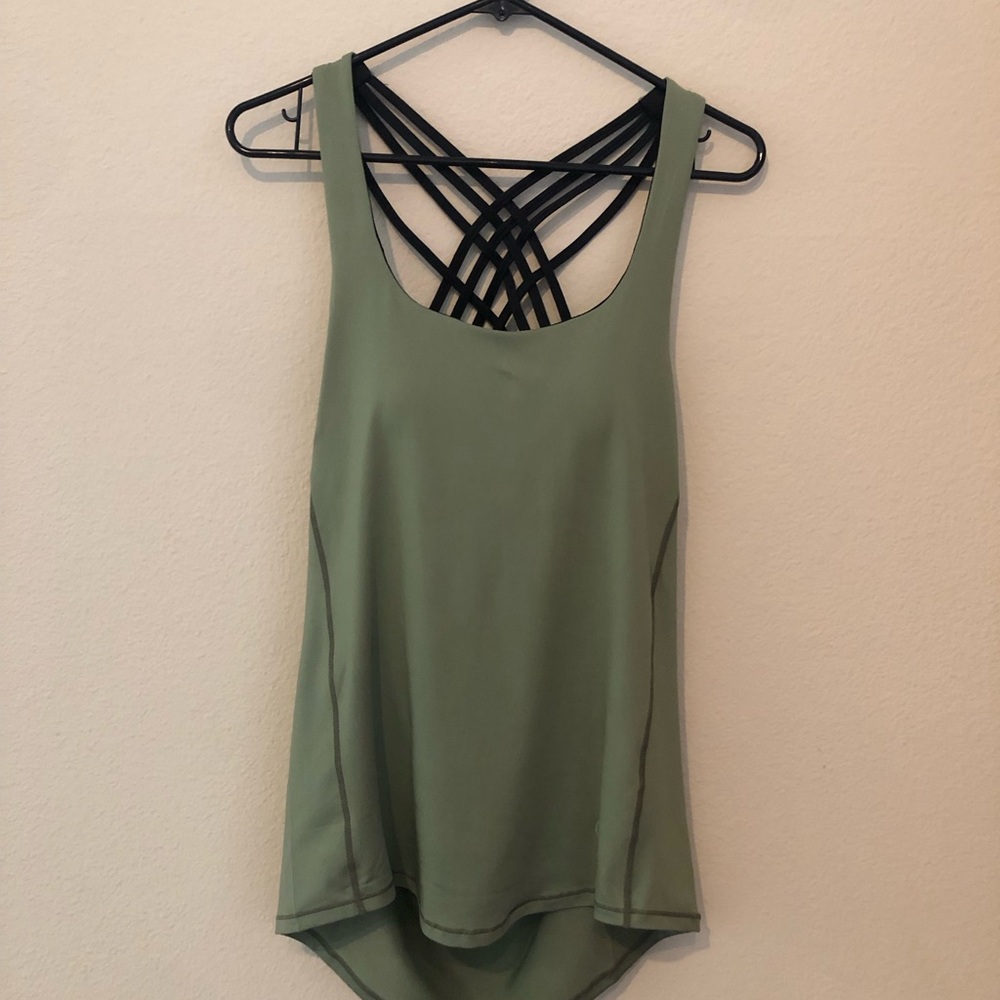 Athletic top